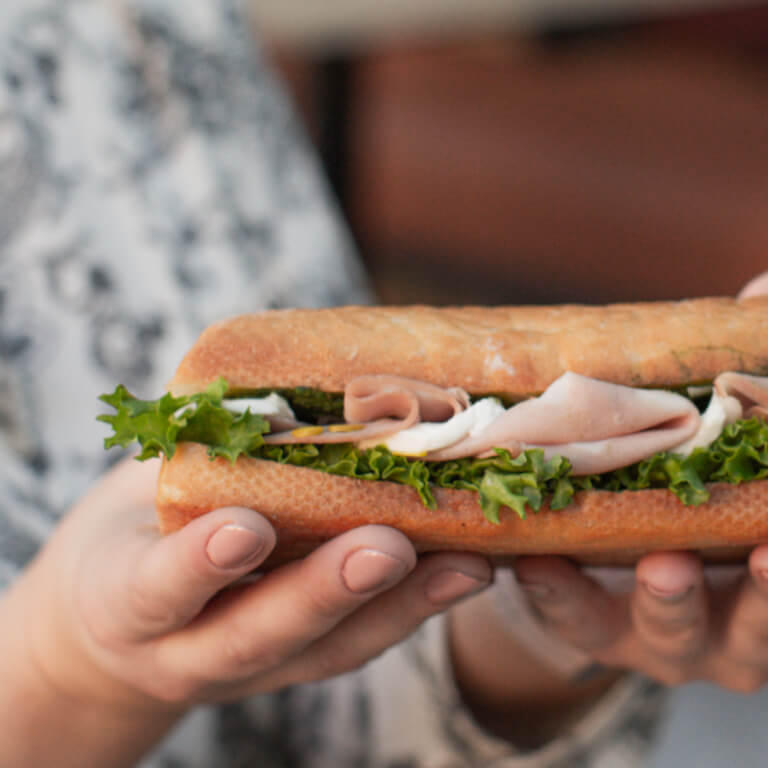 Ciabatta z mortadelą - Ciabatty - Sowa Bistro - Zdjęcie 2