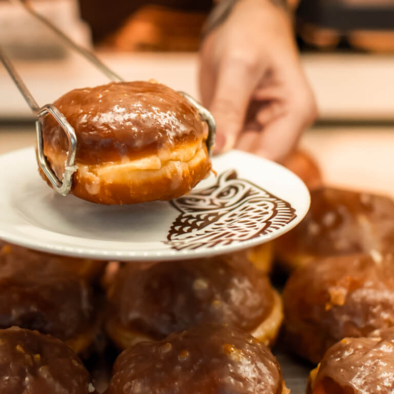 Pączek z powidłami - Ciastka sztukowe - Ciastka - Zdjęcie 1